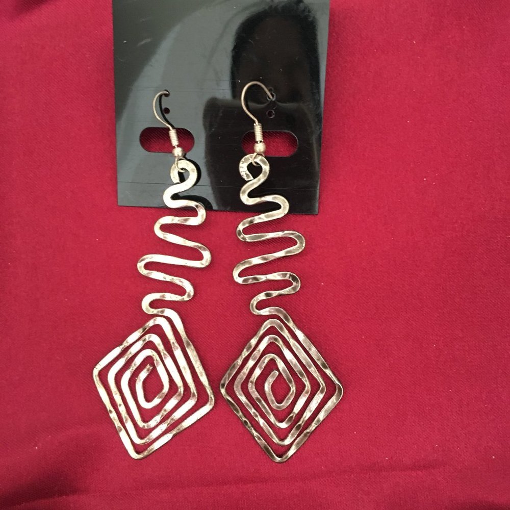 Fashion Spiral Earrings